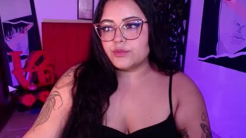 Snapshot of moon_sunflowers chatting on 10.07.25 moon_sunflowers online show from 10.07.25