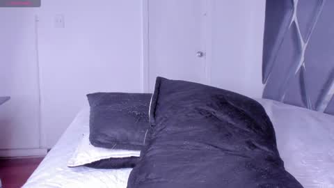 Luna  online show from 02.11.25