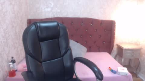 Charlotte online show from 02.22.25