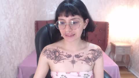 Charlotte online show from 03.11.25