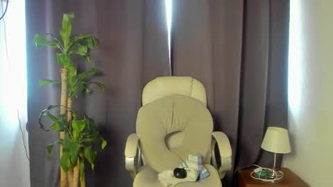 moonie_baddie31 online show from 01.08.26