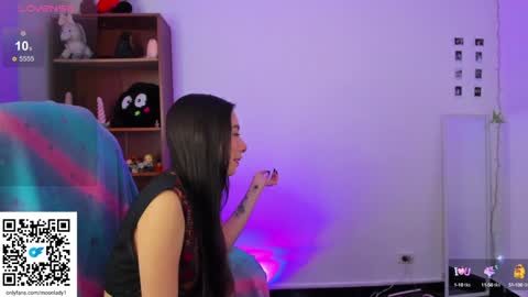 MOON  online show from 12.07.24