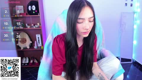 MOON  online show from 01.14.25