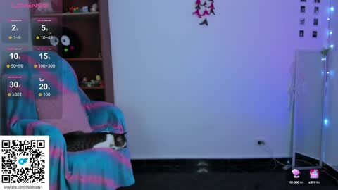 MOON  online show from 01.27.25