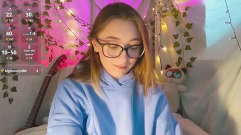 Snapshot of moonlight__lovers chatting on 12.09.24 Dana online show from 12.09.24