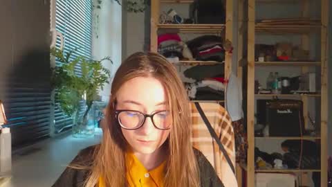 Snapshot of moonlight__lovers chatting on 03.11.25 Dana online show from 03.11.25