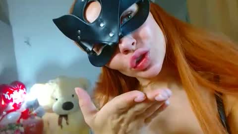 Tina online show from 12.21.25