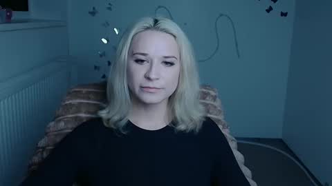 Susanna online show from 04.06.26