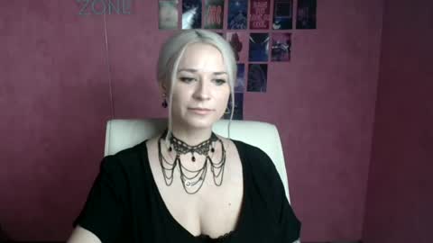 Snapshot of moonsusanna chatting on 07.08.26 Susanna online show from 07.08.26