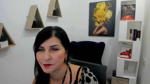 Ask me  online show from 11.08.25