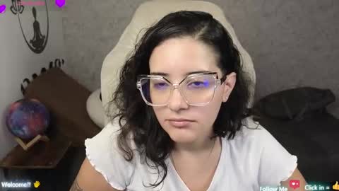 Moon Woman online show from 02.11.25