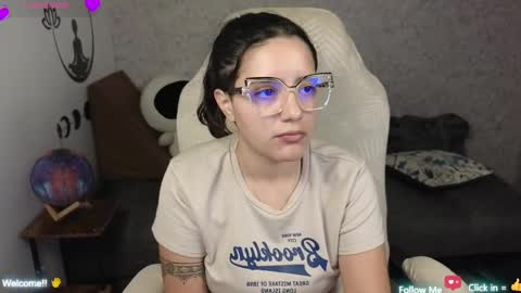 Moon Woman online show from 02.17.25