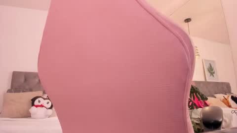 Michelle online show from 11.23.25