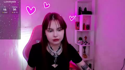 Snapshot of morana_batt chatting on 12.02.25 Morana online show from 12.02.25