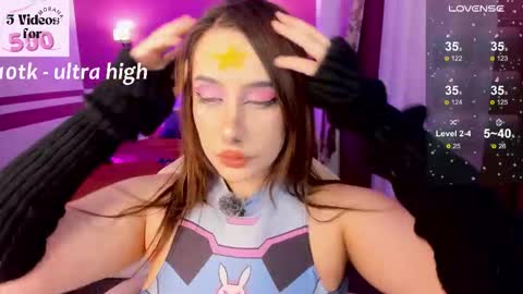 Morana Mayer online show from 11.20.25