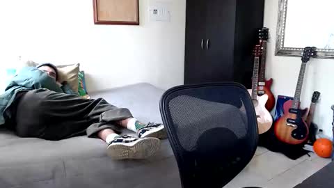 Abelardo online show from 10.04.25