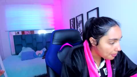 morena_rodriguez_9 online show from 10.14.25