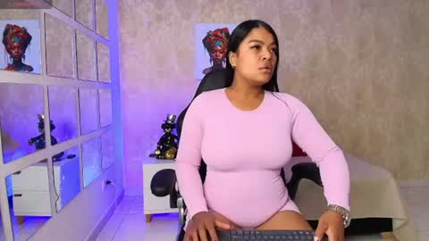 Snapshot of morenatemptress chatting on 07.14.26 Morena online show from 07.14.26