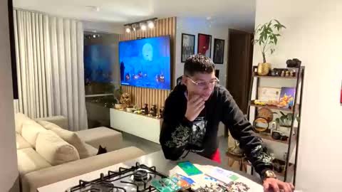   online show from 10.29.25