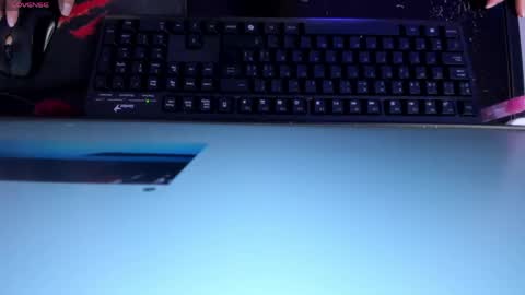 Morgan Hicks online show from 04.08.26