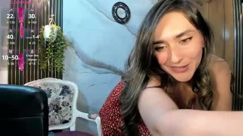 Snapshot of moriahhoe chatting on 04.23.26 Moriah online show from 04.23.26