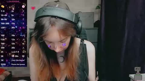 Snapshot of morimy chatting on 11.30.25 Lisa 3 online show from 11.30.25