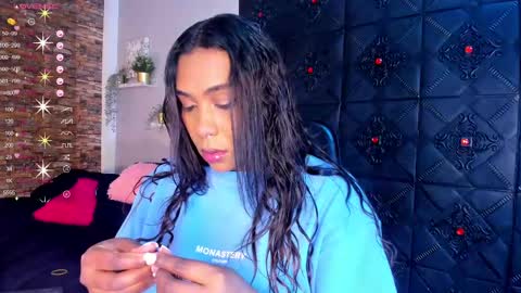 Snapshot of morochaa_fire chatting on 12.14.24 Morocha  online show from 12.14.24