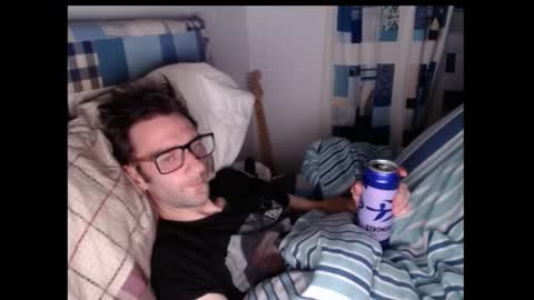 Snapshot of morris_slug_the_second chatting on 03.08.25 Adam online show from 03.08.25