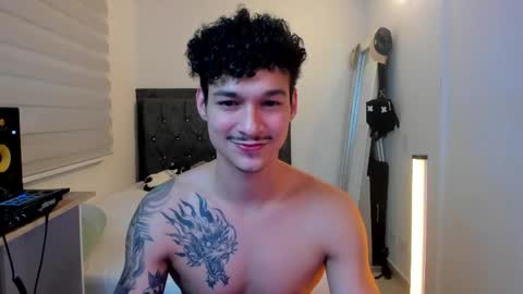 Snapshot of morthy_downey chatting on 05.18.26 Morthy online show from 05.18.26