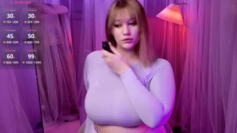 morvelyn online show from 11.10.25