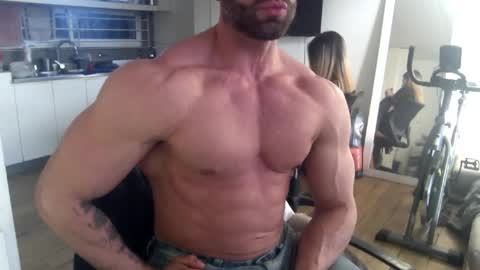 Snapshot of mosh2 chatting on 09.13.25 Kattie Mosh online show from 09.13.25