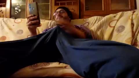 Nomadu online show from 12.09.24