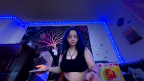 Snapshot of mothernxttie chatting on 03.09.26 mothernxttie online show from 03.09.26