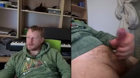 JuicySandwich online show from 03.05.26