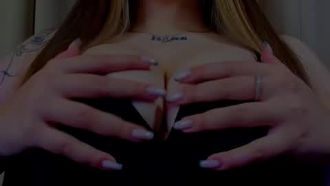 Carolina online show from 03.04.26