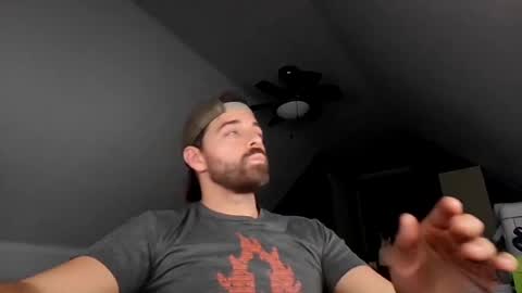 Snapshot of mowgly87 chatting on 06.18.26 TheGuyNextDoor online show from 06.18.26