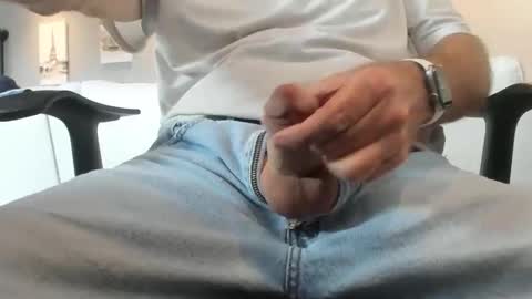 Snapshot of mppnddy chatting on 10.28.25 Daddy online show from 10.28.25