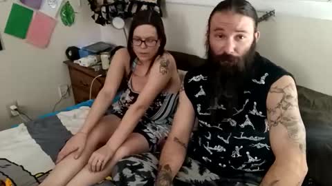 Mr and Mrs Dragon online show from 01.25.25