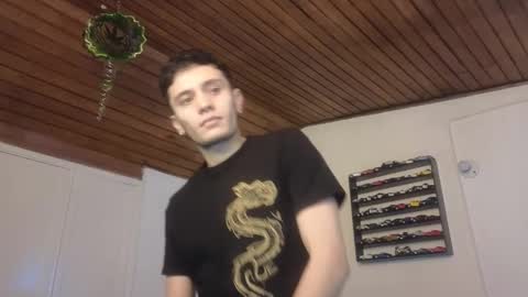 Snapshot of mr_andresr chatting on 03.10.25 Andy online show from 03.10.25