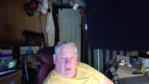 mr_canoe_licker_69 online show from 12.02.24