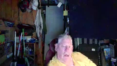 mr_canoe_licker_69 online show from 12.24.24