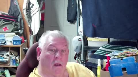 mr_canoe_licker_69 online show from 01.30.25