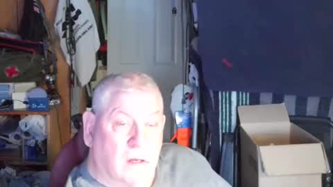mr_canoe_licker_69 online show from 02.09.25