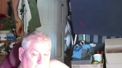 mr_canoe_licker_69 online show from 02.24.25