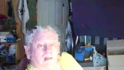 mr_canoe_licker_69 online show from 02.27.25