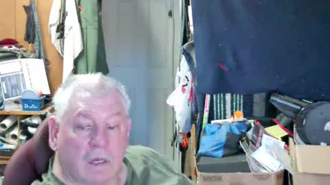 mr_canoe_licker_69 online show from 03.09.25