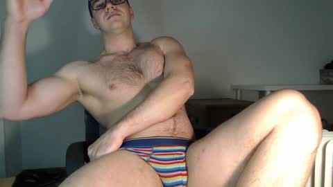 Snapshot of mr_doctor_ chatting on 01.05.25 mr_doctor_ online show from 01.05.25