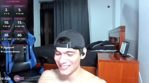 Snapshot of mr_freed chatting on 12.16.24 Freed online show from 12.16.24