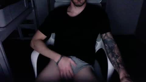 mr_gi89 online show from 04.10.26