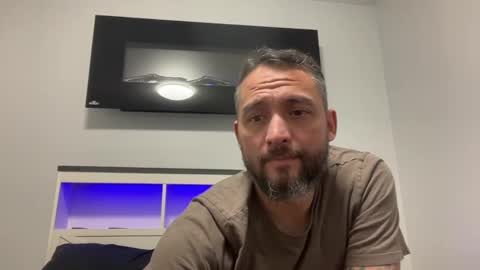 Snapshot of mr_halfling chatting on 12.19.24 mr_halfling online show from 12.19.24